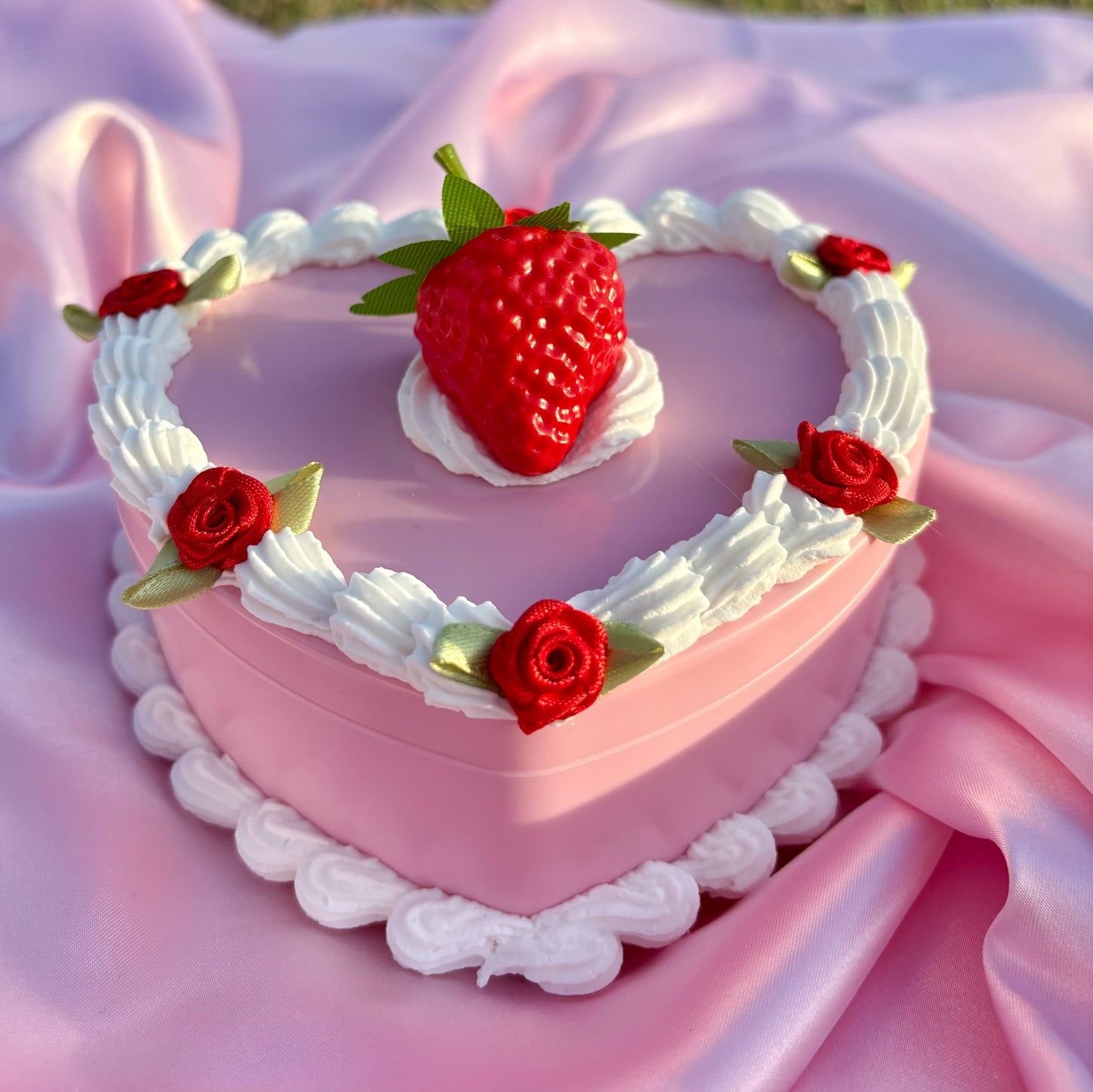 Strawberry Rose Fake Cake Jewelry Box with Mirror / Coquette Room Decor