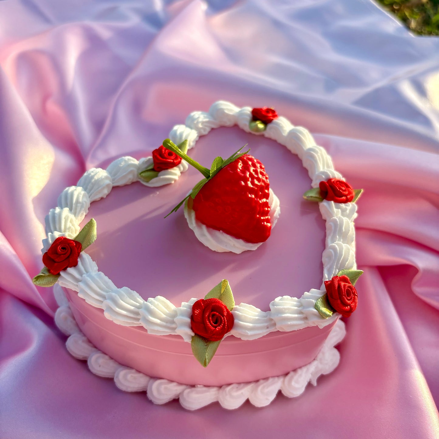 Strawberry Rose Fake Cake Jewelry Box with Mirror / Coquette Room Decor