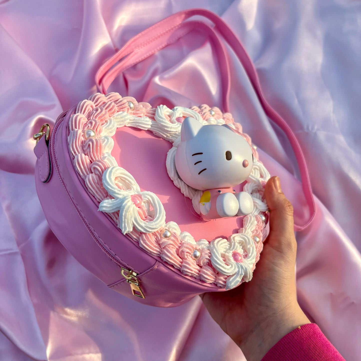 Kitty Heart-Shaped Fake Cake Purse