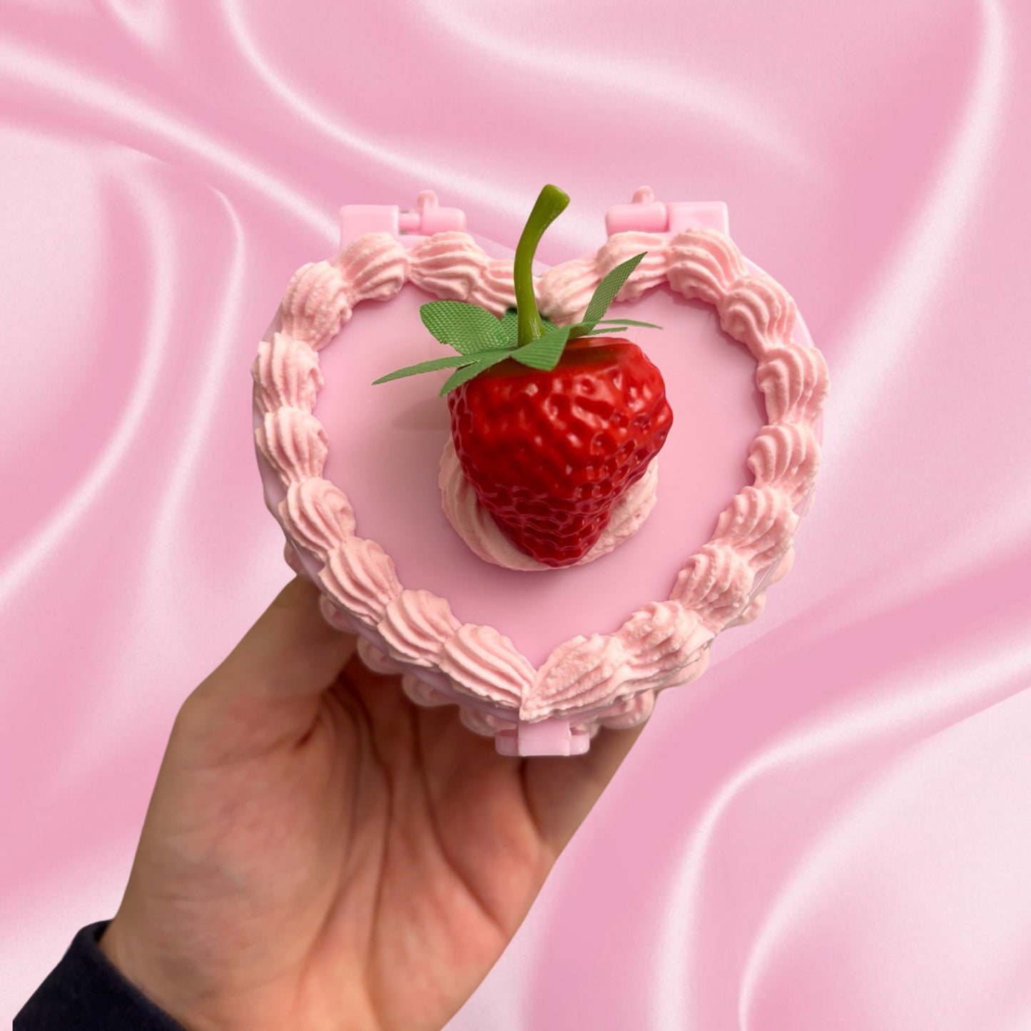 Baby Pink Strawberry Fake Cake Jewelry Box / Maximalist Heart Shaped Jewelry Box with Mirror / Coquette Jewelry Holder for Rings /