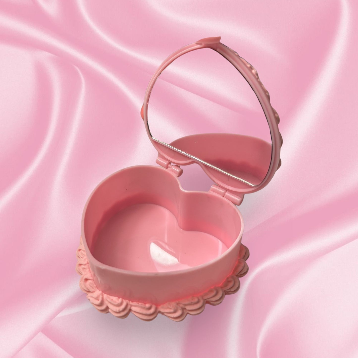 Baby Pink Strawberry Fake Cake Jewelry Box / Maximalist Heart Shaped Jewelry Box with Mirror / Coquette Jewelry Holder for Rings /